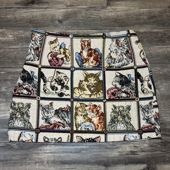 Dresses & Skirts - VTG Style Cat Tapestry Mini Skirt Medium Patchwork Novelty Woven Cottagecore